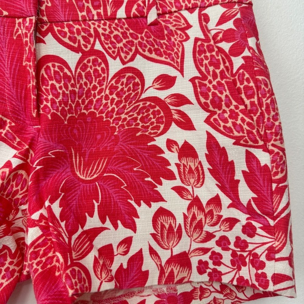 J. Crew Pink Floral Pattern Textured Shorts size 00 - Picture 5 of 9